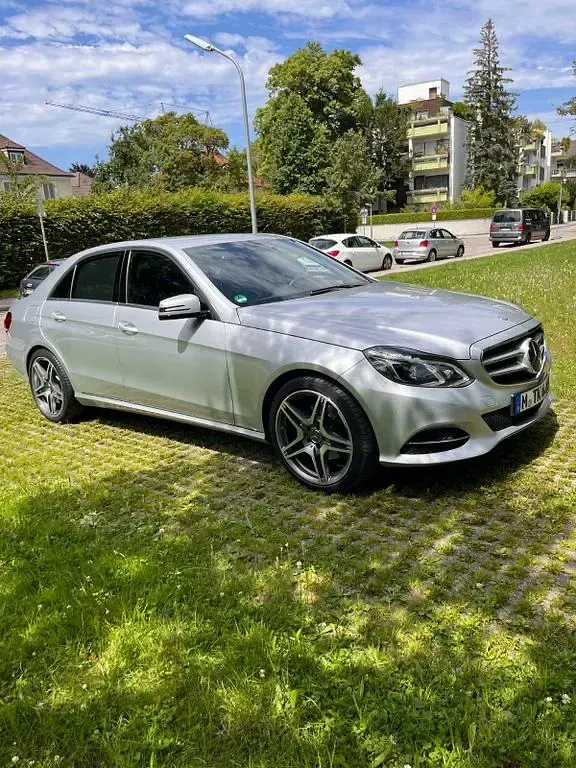 Gebraucht Mercedes E350 258 PS (189 kW) 2014 Silber Limousine