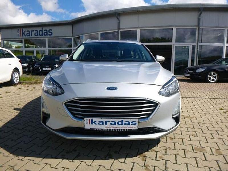 Gebraucht Ford Focus 101 PS (74 kW) 2020 Silber Limousine