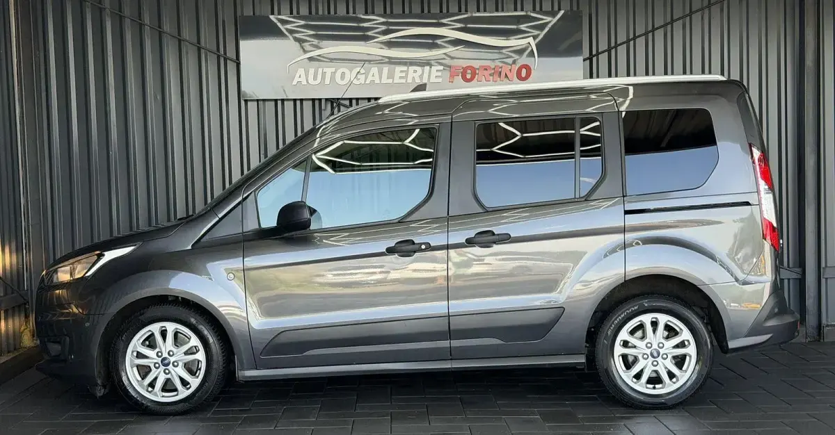 Gebraucht Ford Transit 101 PS (74 kW) 2022 Grau Kombi