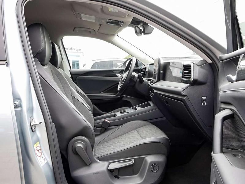 Gebraucht VW Tiguan Style 150 PS (110 kW) 2024 Silber SUV