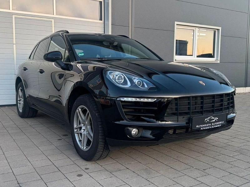 Gebraucht Porsche Macan 252 PS (185 kW) 2018 Schwarz SUV