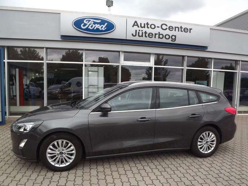 Grau Gebraucht 2020 Ford Focus Titanium Kombi | 14.890 € (Fairer Preis) - Bild 1/4