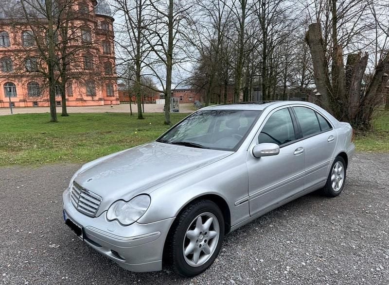 Gebraucht Mercedes C240 Elegance 170 PS (125 kW) 2000 Silber Limousine