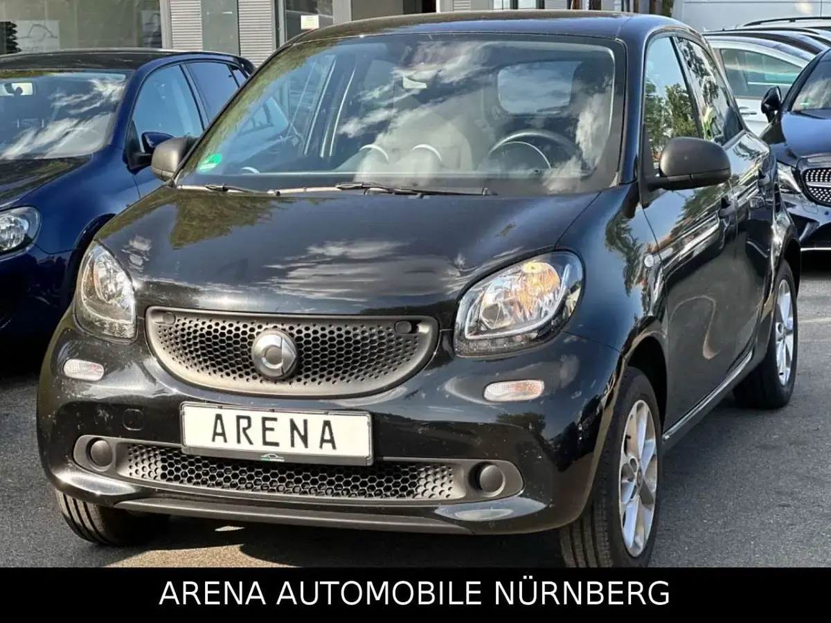 Gebraucht Smart ForFour 71 PS (52 kW) 2017 Schwarz Kleinwagen