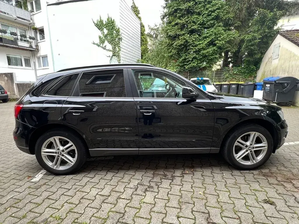 Gebraucht Audi Q5 170 PS (125 kW) 2011 Schwarz SUV