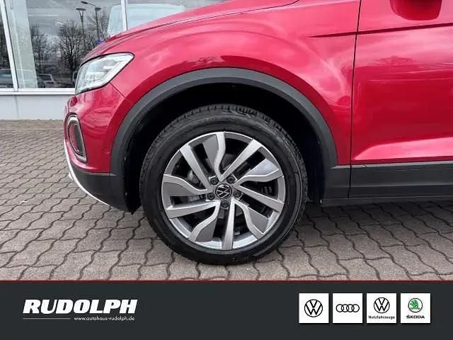 Gebraucht VW T-Roc Move 150 PS (110 kW) 2024 Rot SUV