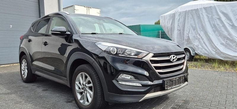 Schwarz Gebraucht 2017 Hyundai Tucson SUV | 13.900 € (Guter Preis) - Bild 1/4