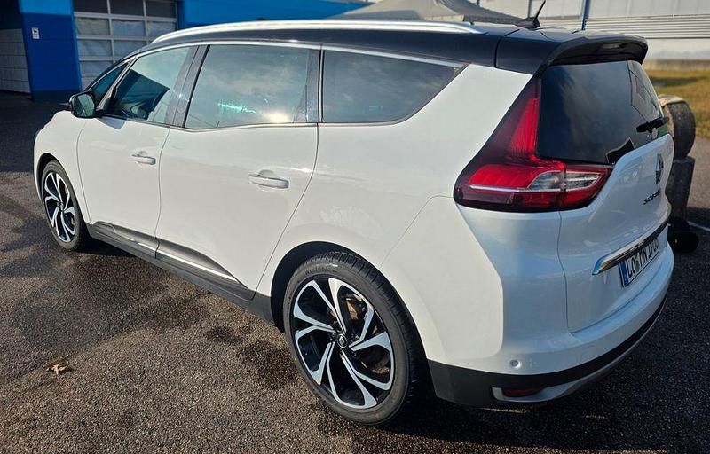 Gebraucht Renault Grand Scénic IV Bose Edition 160 PS (117 kW) 2017 Weiß Van / Kleinbus