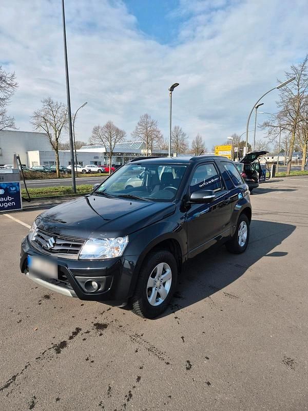 Gebraucht Suzuki Vitara 166 PS (122 kW) 2014 Schwarz SUV