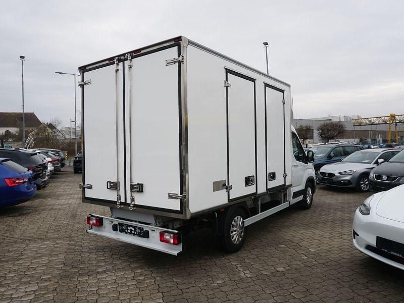 Gebraucht Maxus eDeliver 9 150 kW (204 PS) 2025 Weiß Van