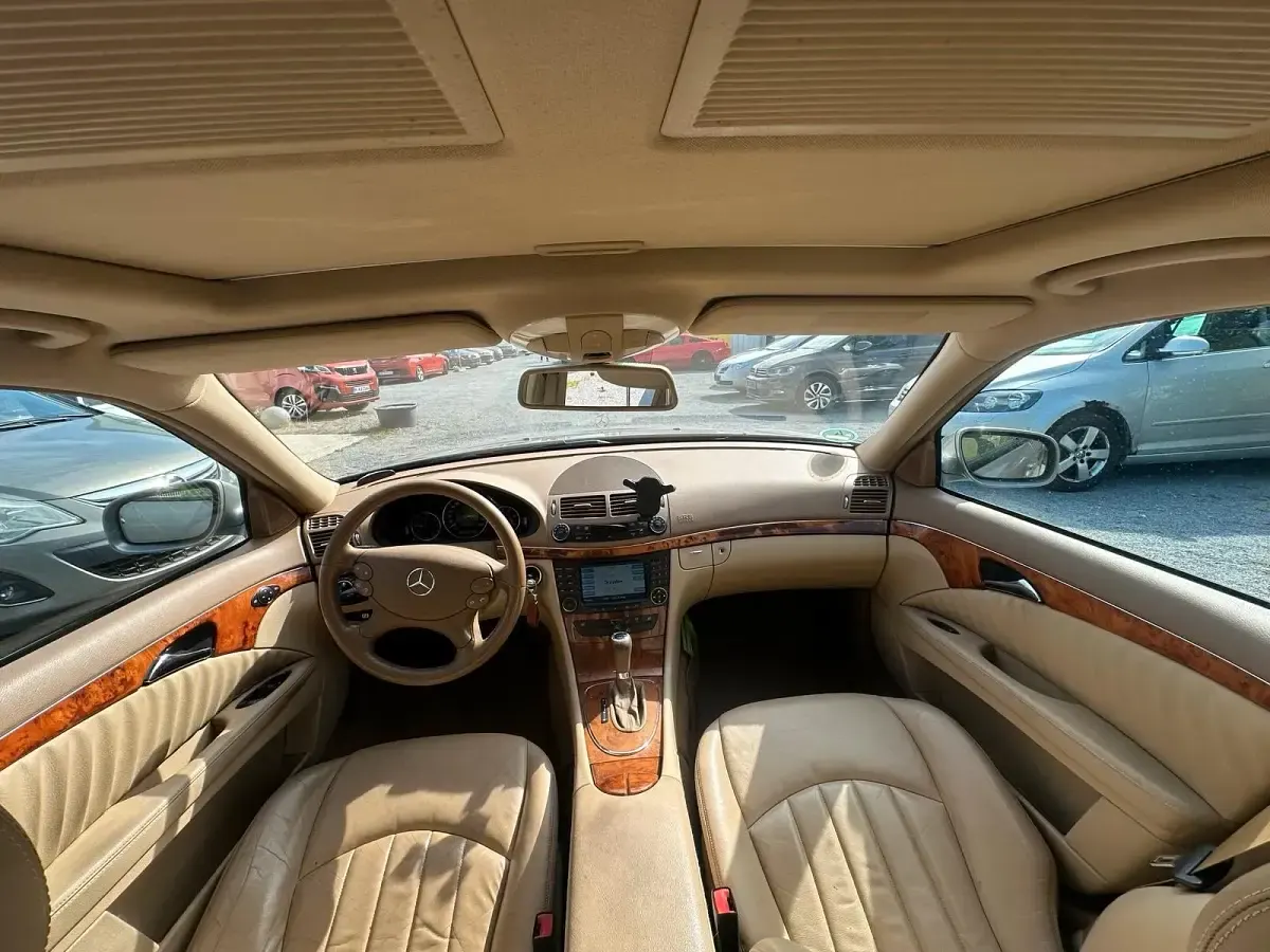 Używany Mercedes E280 Elegance 190 KM (139 kW) 2006 Kombi