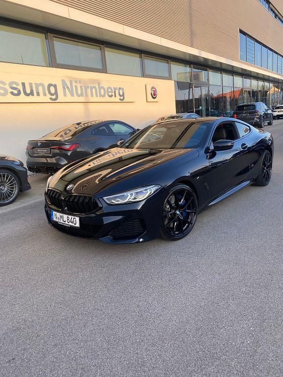 Schwarz Gebraucht 2020 BMW 840 M Sport Coupé | 55.900 € (Fairer Preis) - Bild 1/4