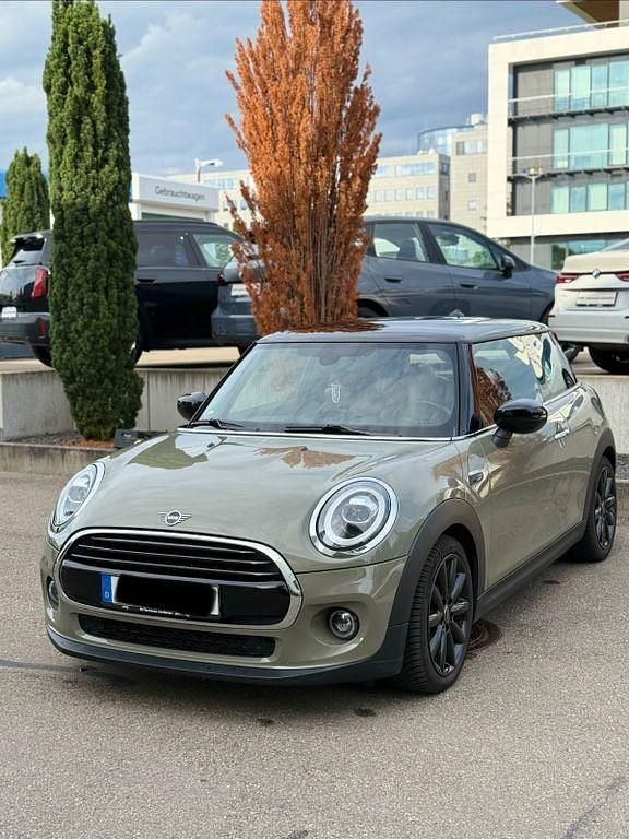 Grün Gebraucht 2019 Mini Cooper Kleinwagen | 18.500 € (Fairer Preis) - Bild 1/4