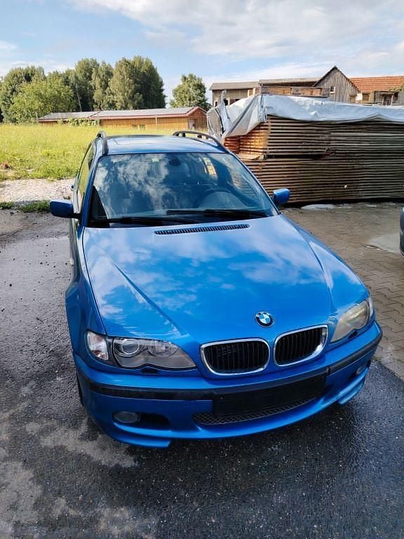 Blau Gebraucht 2005 BMW 318 Performance Kombi | 1.100 € (Superpreis) - Bild 1/4