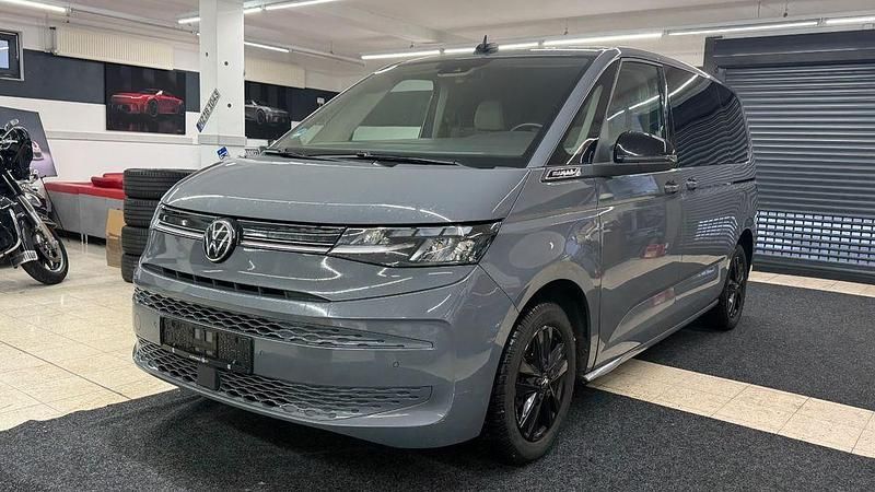 Second-hand VW Multivan 150 CP (110 kW) 2023 Gri Monovolum