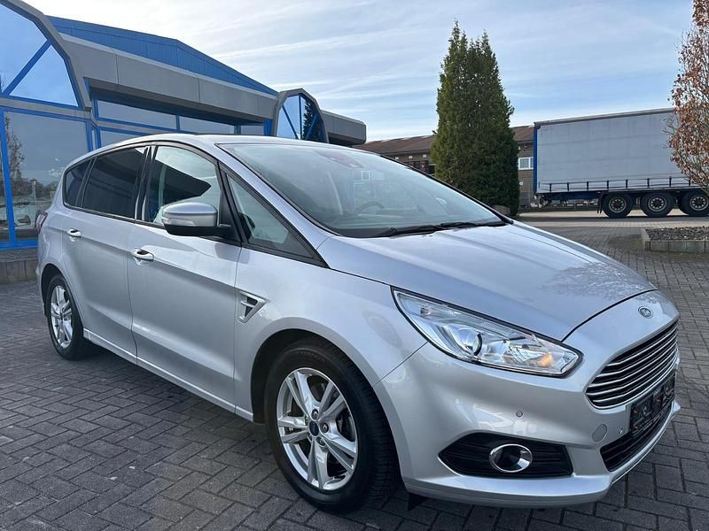 Gebraucht Ford S-MAX S 150 PS (110 kW) 2018 Silber Van / Kleinbus