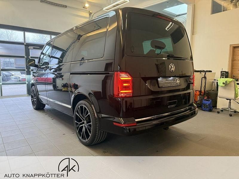 Gebraucht VW Multivan Generation Six 204 PS (150 kW) 2018 Deep black perleffekt Van