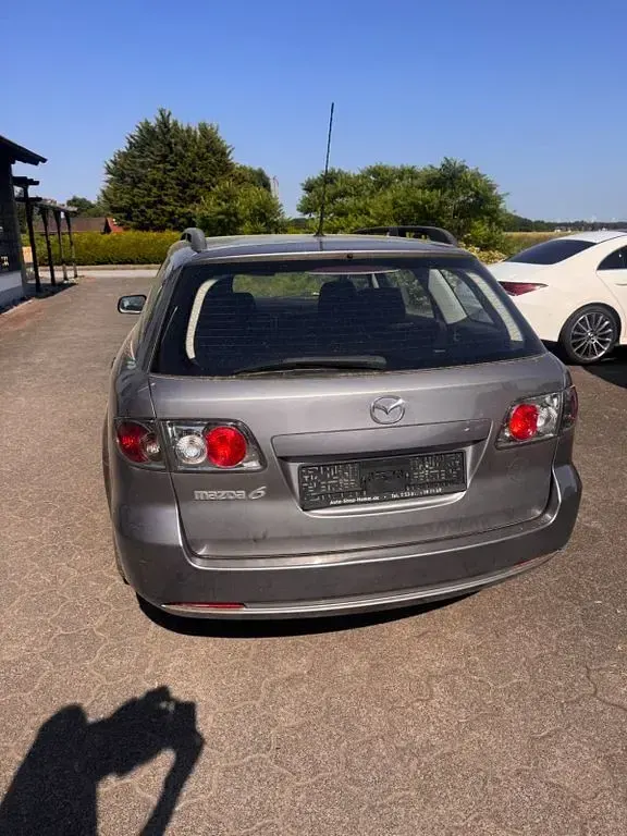 Gebraucht Mazda 6 Active Plus 143 PS (105 kW) 2007 Grau Kombi