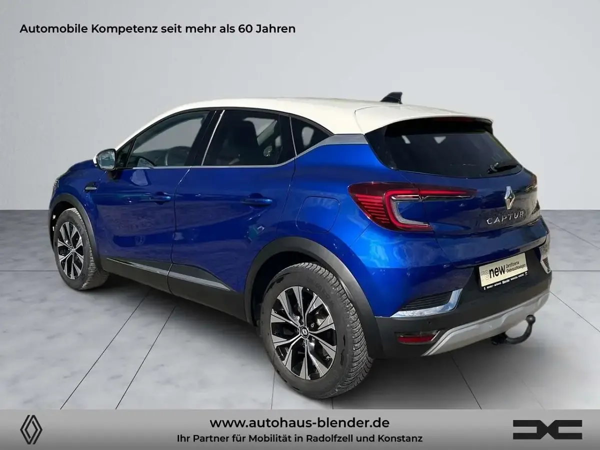 Gebraucht Renault Captur Techno 158 PS (116 kW) 2022 Ironblau metallic, dach alaba SUV