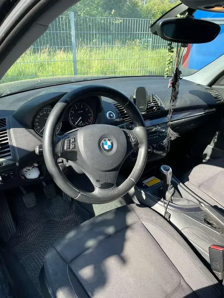 Gebraucht BMW 116 116 PS (85 kW) 2006 Schwarz Kleinwagen