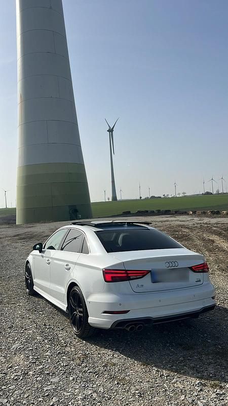 Gebraucht Audi A3 Design 184 PS (135 kW) 2017 Weiß Limousine