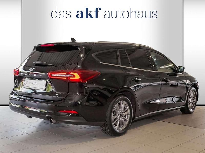 Używany Ford Focus Titanium 116 KM (85 kW) 2025 Czarny Kombi