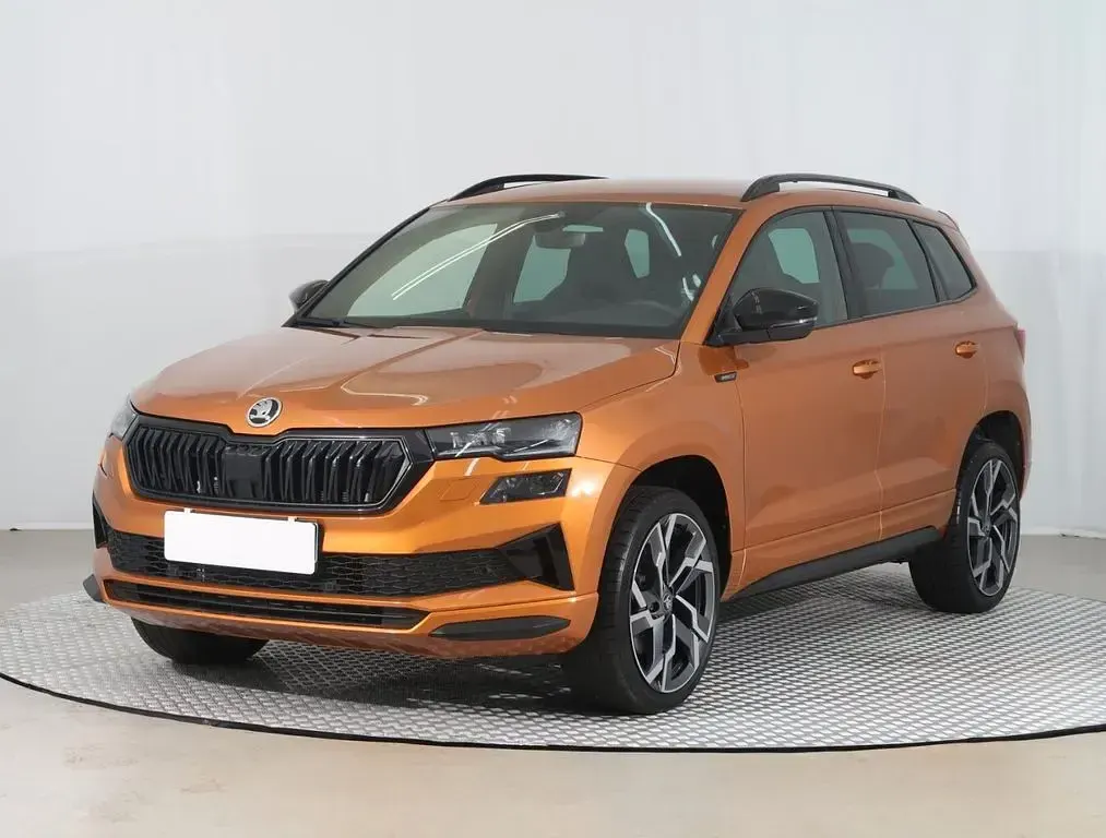 Gebraucht Skoda Karoq SportLine 150 PS (110 kW) 2025 Orange SUV