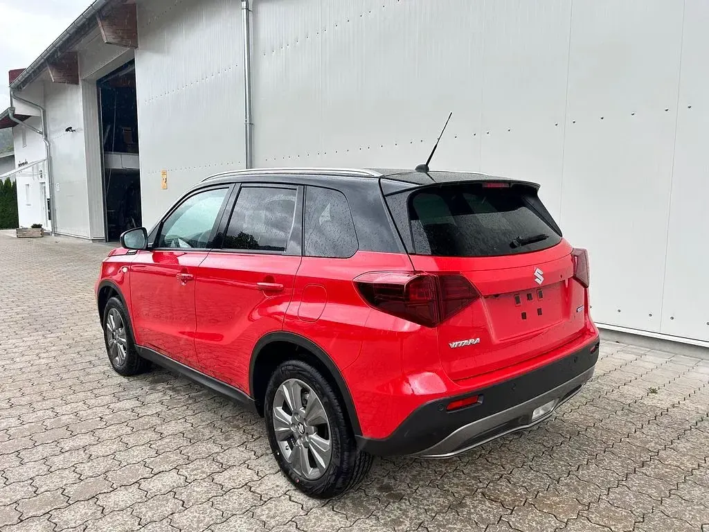 Neu Suzuki Vitara Comfort 110 PS (80 kW) 2026 Rot SUV