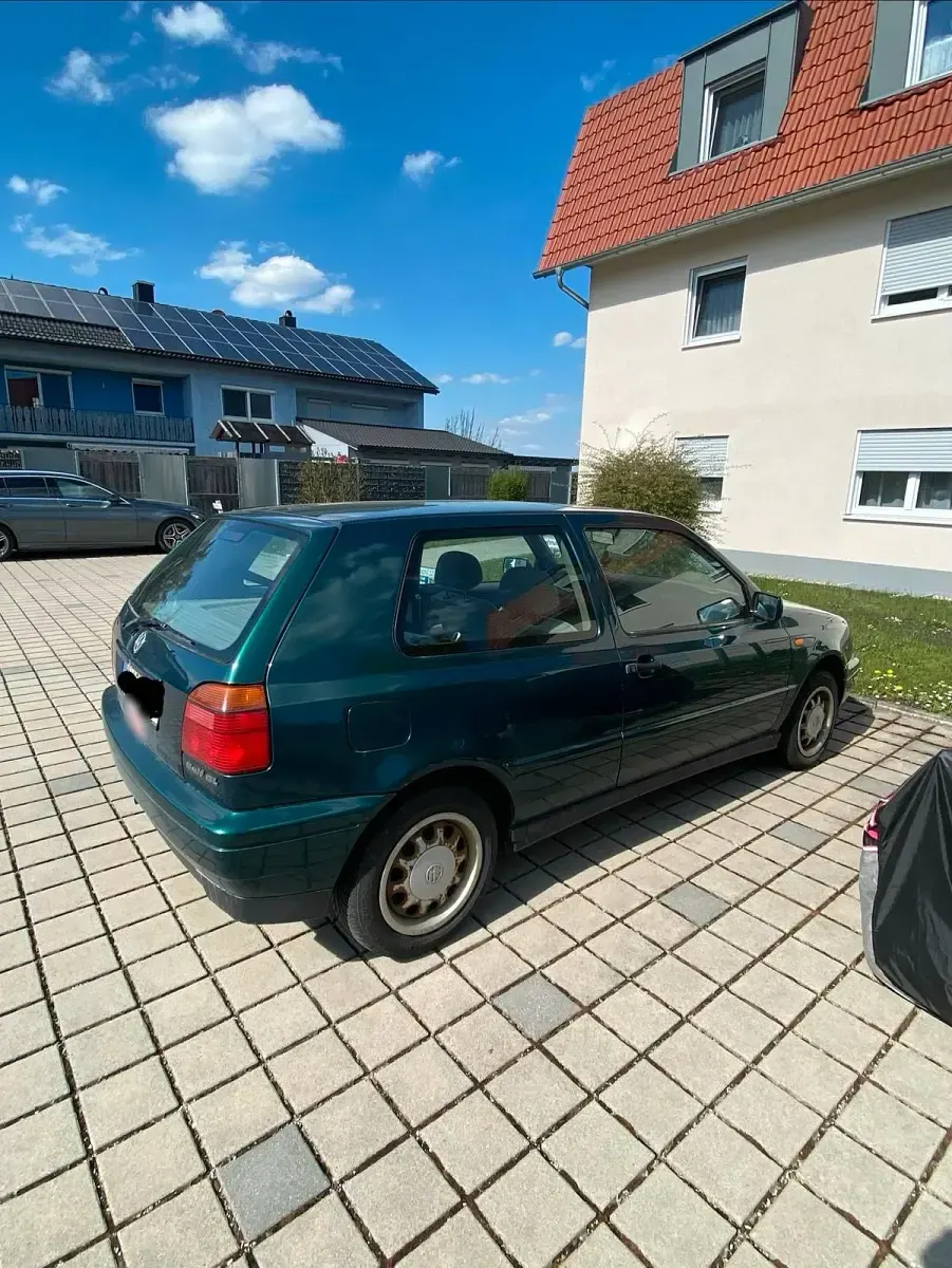 Brugt VW Golf III 90 HK (66 kW) 1993 Grøn Hatchback