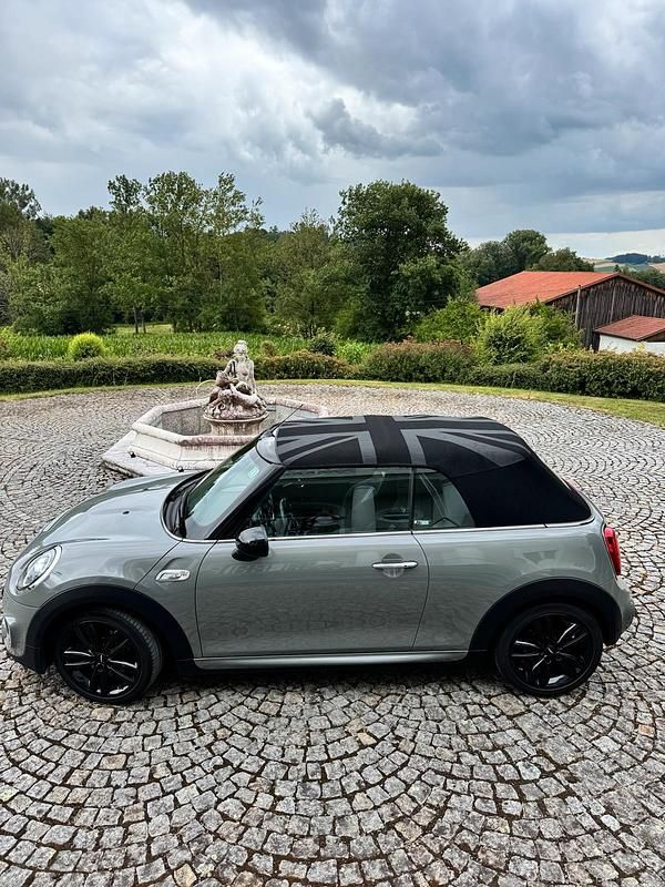 Grau Gebraucht 2019 Mini Cooper S Cabriolet Cabrio | 23.500 € (Fairer Preis) - Bild 1/4