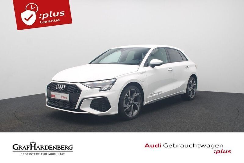 Ibisweiß Gebraucht 2023 Audi A3 Sportback e-tron S-Line Limousine | 33.380 € (Etwas zu teuer) - Bild 1/4