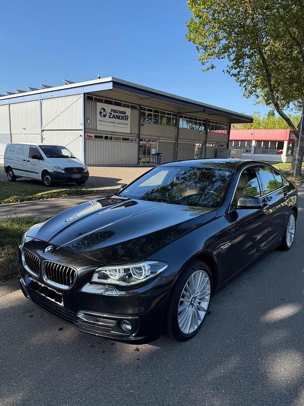 Gebraucht BMW 535 Luxury Line 313 PS (230 kW) 2016 Grau Limousine
