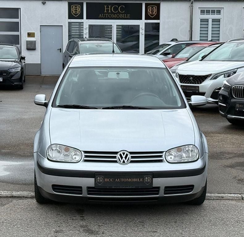 Silber Gebraucht 2002 VW Golf IV Limousine | 999 € (Superpreis) - Bild 1/4