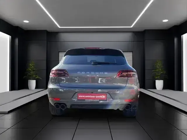 Usata Porsche Macan 258 CV (189 kW) 2015 Grigio SUV