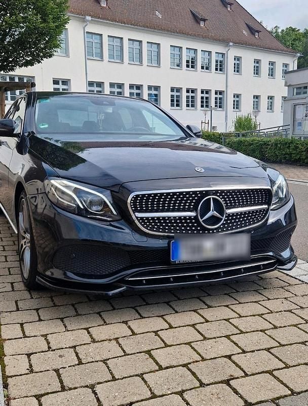 Gebraucht Mercedes E220 230 PS (169 kW) 2017 Schwarz Limousine