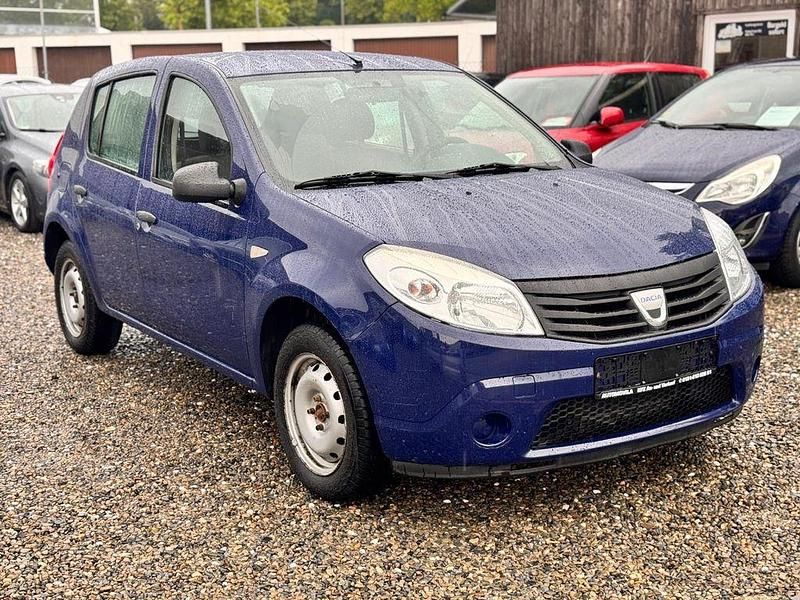 Gebraucht Dacia Sandero Basis 75 PS (55 kW) 2009 Blau Limousine