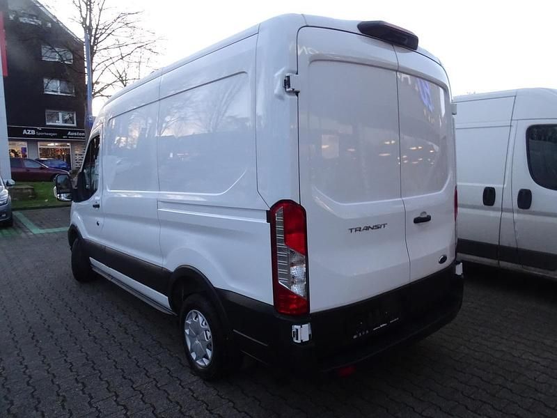 Gebraucht Ford Transit Trend 131 PS (96 kW) 2022 Weiß