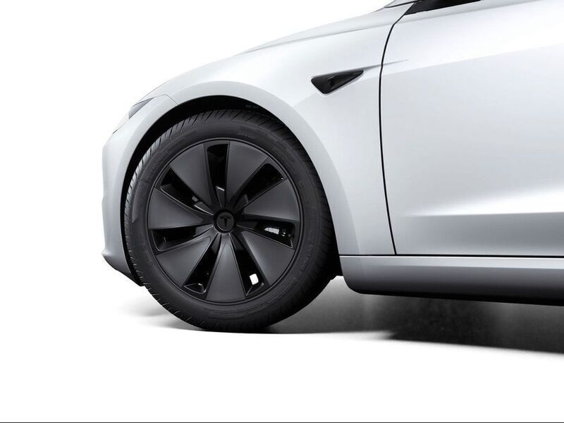 Neu Tesla Model 3 208 kW (283 PS) 2025 Weiß Limousine