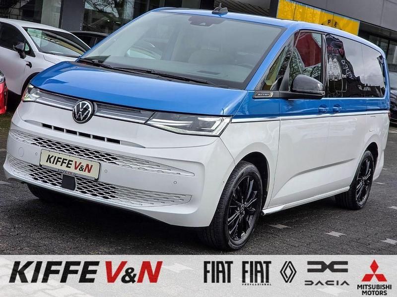 Second-hand VW Multivan Style 150 CP (110 kW) 2024 Albastru Monovolum