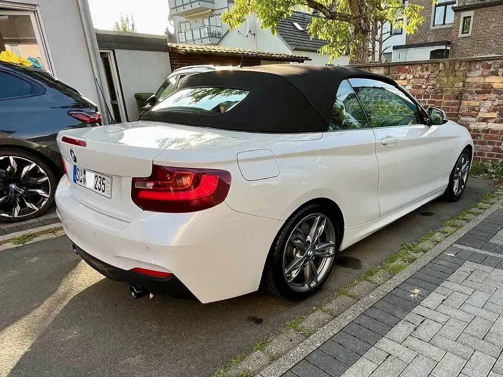 Gebraucht BMW M235 Sport Line 326 PS (239 kW) 2015 Weiß Cabrio