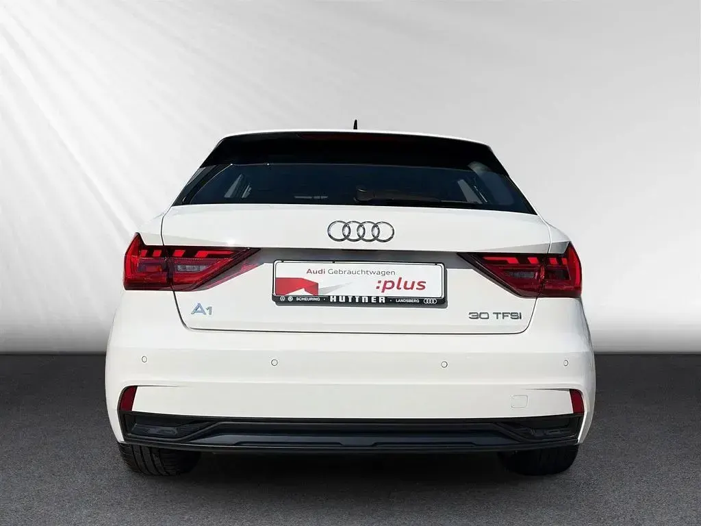 Gebraucht Audi A1 Sportback Advanced Plus 110 PS (80 kW) 2022 Cortinaweiß Kleinwagen