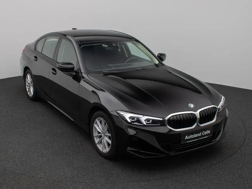Gebraucht BMW 318 Sport Line 156 PS (114 kW) 2024 Schwarz 2668schwarz Limousine