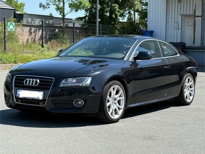 Schwarz Gebraucht 2009 Audi A5 Coupé | 7.000 € (Guter Preis) - Bild 1/4