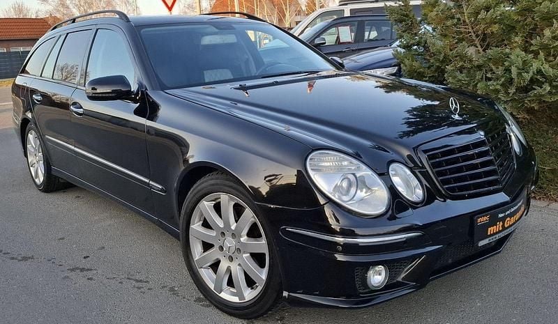 Usata Mercedes E280 190 CV (139 kW) 2007 Nero Station wagon