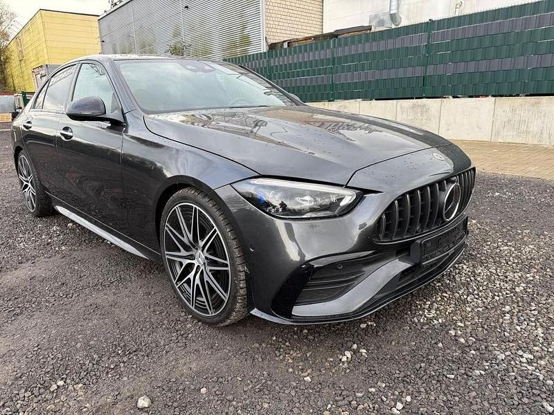 Grau Gebraucht 2024 Mercedes C43 AMG AMG Limousine | 49.900 € (Guter Preis) - Bild 1/4