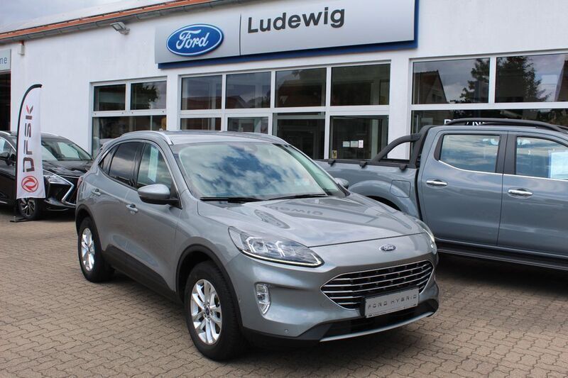 Silber Gebraucht 2022 Ford Kuga Titanium SUV | 23.990 € (Superpreis) - Bild 1/4