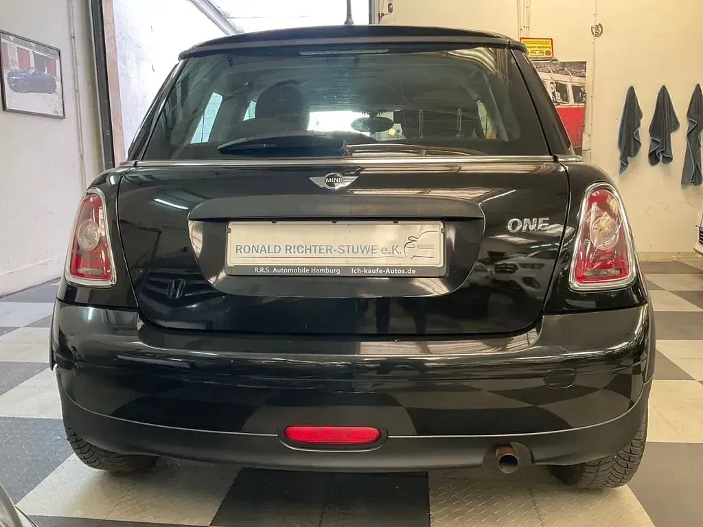 Occasion Mini ONE 75 PK (55 kW) 2009 Zwart Hatchback