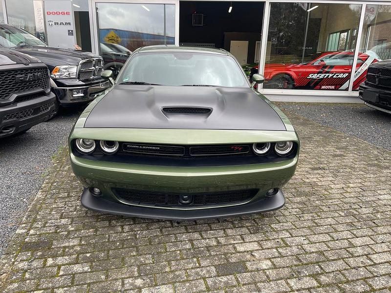 Gebraucht Dodge Challenger 381 PS (280 kW) 2023 Grün Coupé