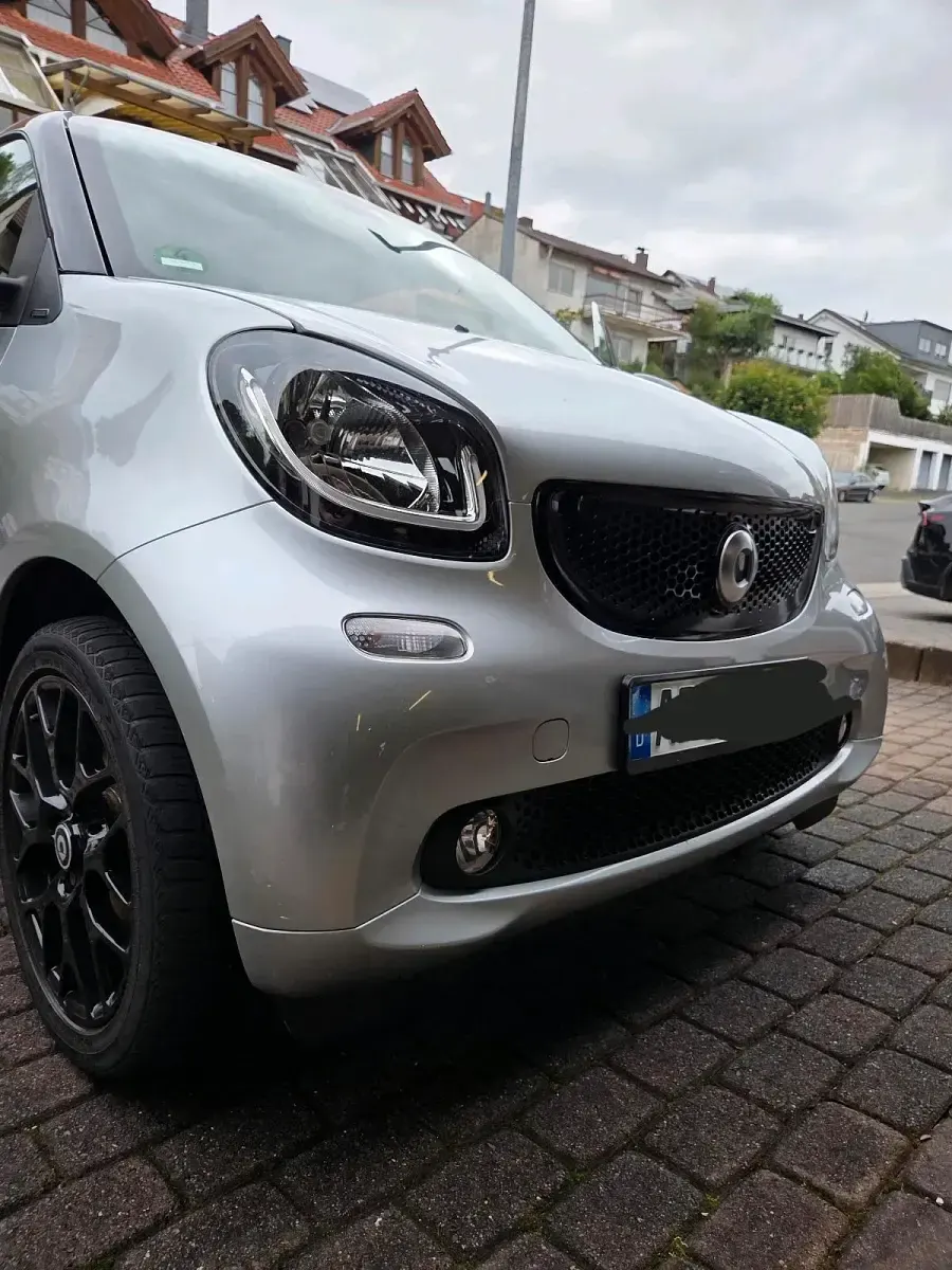 Gebraucht Smart ForTwo Coupé Passion 90 PS (66 kW) 2015 Silber Coupé