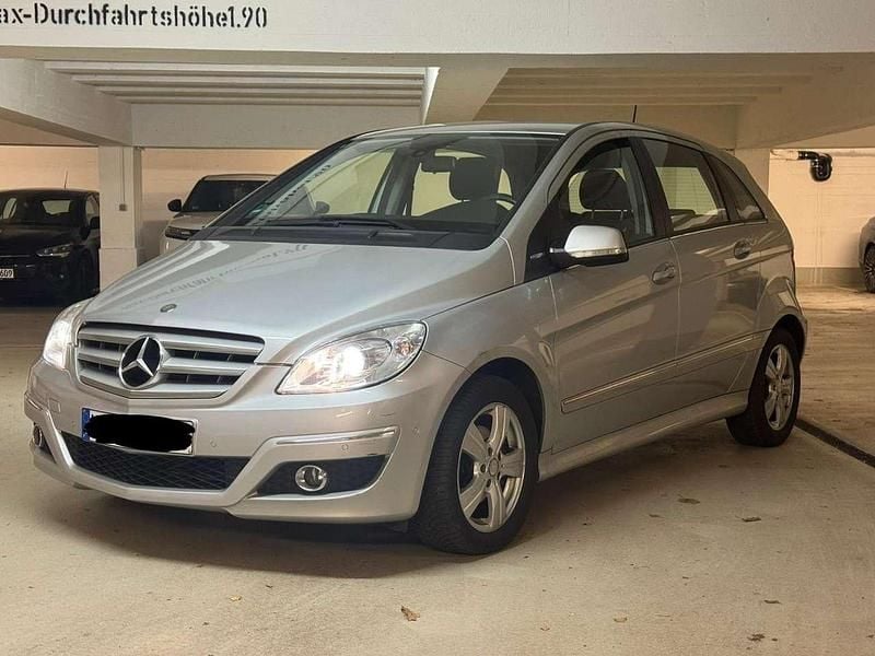 Gebraucht Mercedes B170 116 PS (85 kW) 2009 Van / Kleinbus